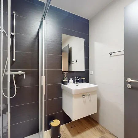 Spacious - Beautiful Terrace With View Appartamento Leukerbad