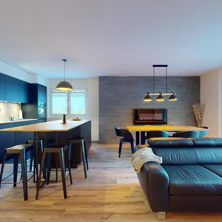 Spacious - Beautiful Terrace With View *